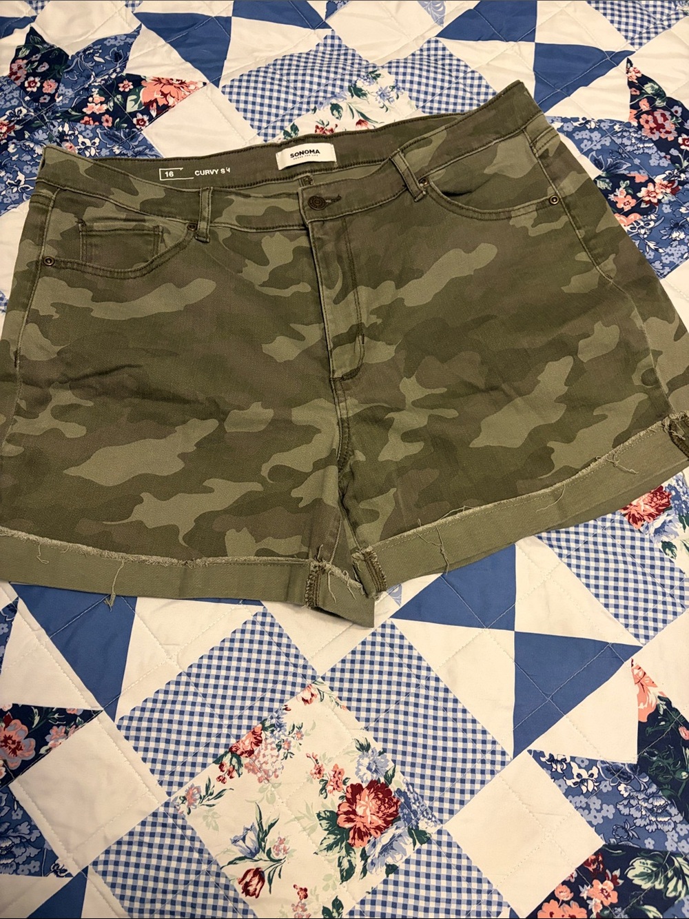 Sonoma Olive Green Camo Roll-Hem Women’s Jean Shorts